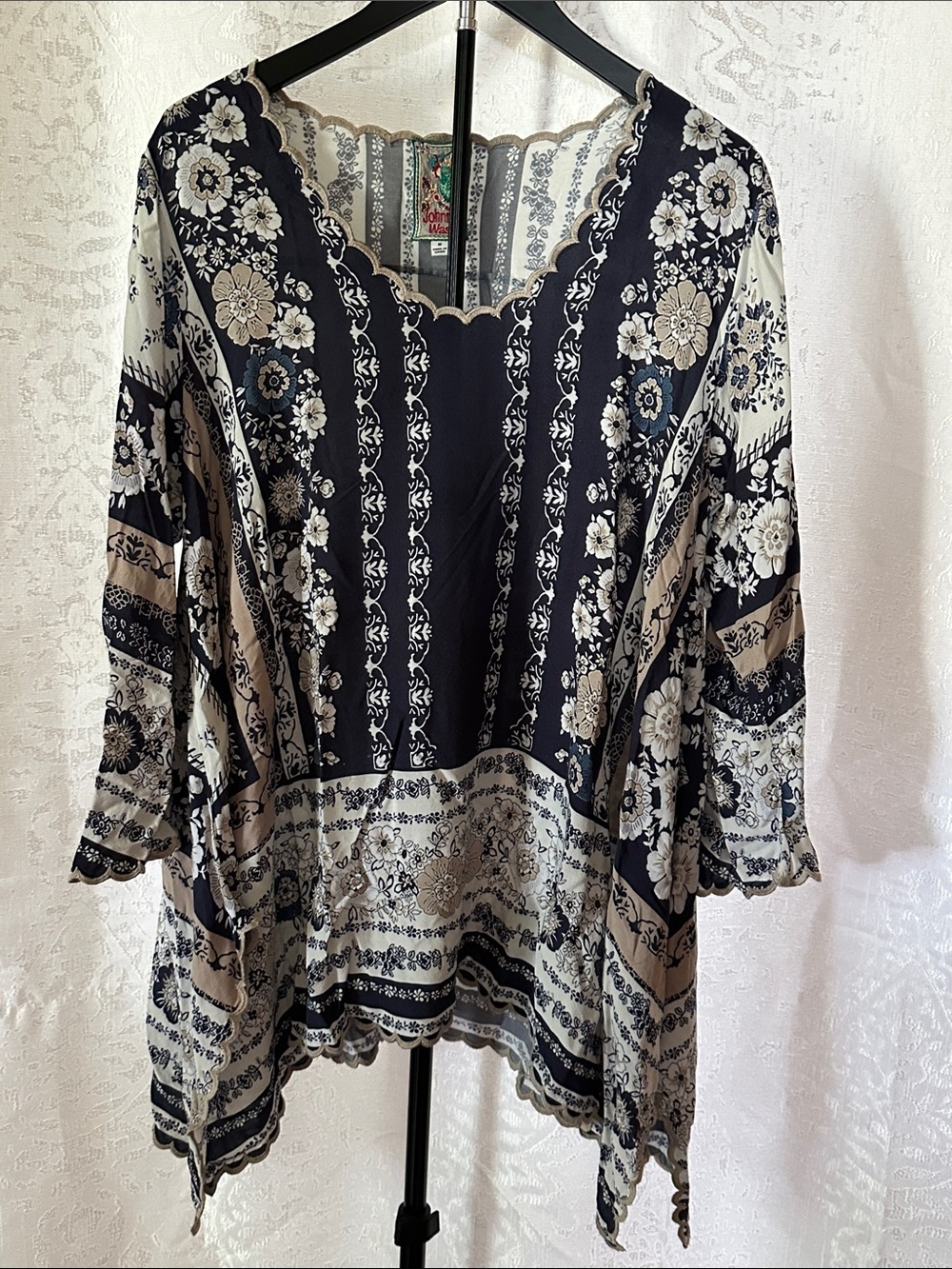 Johnny Was Navy and Cream Floral Scoop-Neck Tunic, Scalloped Hems, Medium